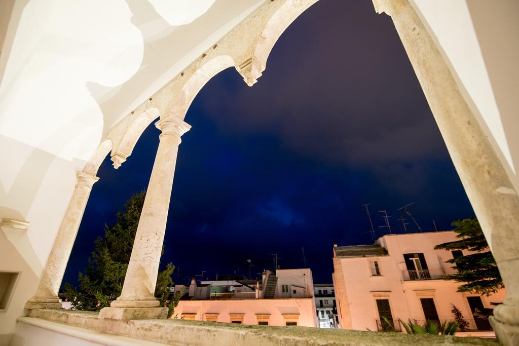 Hotel Dimora Intini Noci Exterior foto